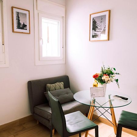 Echo Suites Nervion Sevilla Buitenkant foto